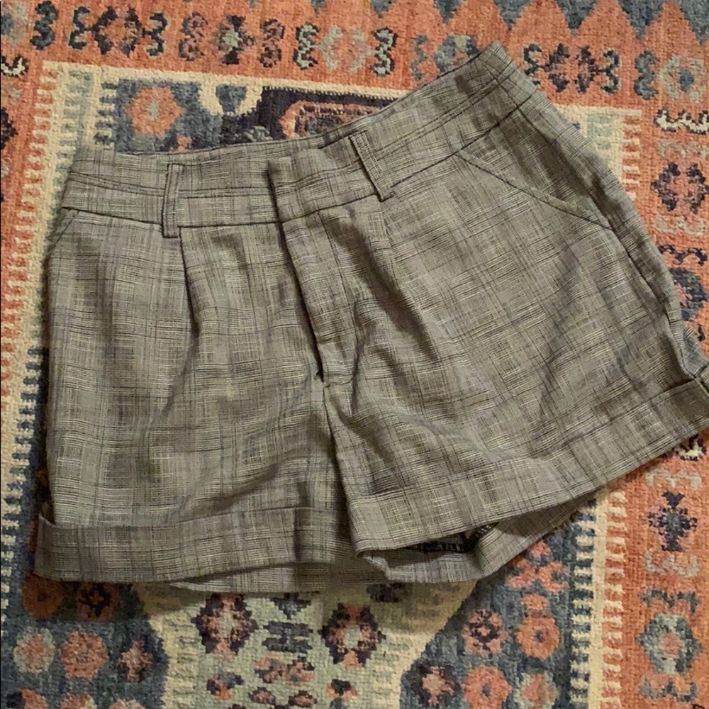 Dressy plaid shorts NWOT